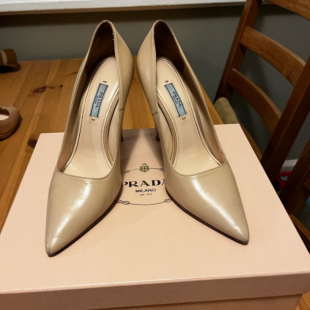 Prada Nude Pumps size 38